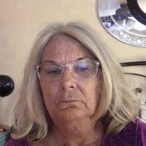 Meet your Posher, Connie